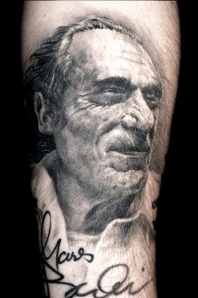 tattoo porträt portraitcharls buckowski.jpg